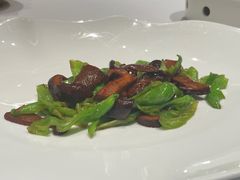 -祥记果木烤鸭·国宴豫菜