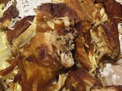 金牌烤兔-东口码头·烧鸽子·鱼头泡饼·地方菜(金鹰悦城店)
