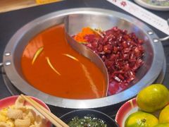 -沸炉重庆老火锅(军事博物馆店)