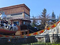 -七彩云南欢乐世界