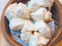 蜜汁叉烧包-点都德(北京路贰店)