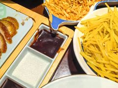-满园烤鸭·春饼(丰科路万达店)