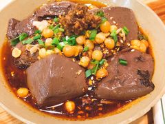 麻辣血旺-曾三娘翘脚牛肉