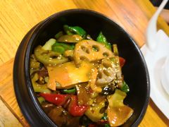 干锅卤味-天一朴素(武汉大学店)