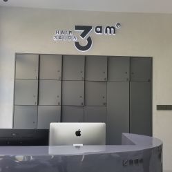 -3·3HAIR SALON