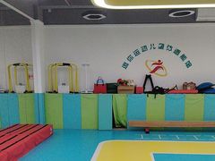 -逗你运动体能训练中心(冠城店)