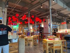 大堂-么肆烤肉·中式自助·烤肉大排档(街道口季佳PAI店)