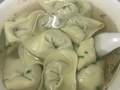 -潘国仙耳光馄饨(黄家阙路店)