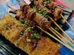 -老街烧烤大排档·地道湖北菜·龙虾馆(汉口火车站店)
