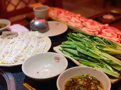 -在蜀里·一米肥牛老火锅(黄埔店)