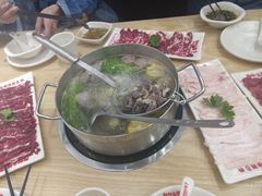 -为什么牛潮汕牛肉火锅(万胜广场店)