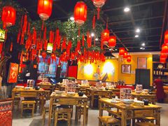 大堂-满园烤鸭·春饼(华强广场店)