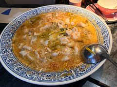 -桂二老坛酸菜鱼(三街两巷店)