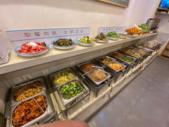 自助取餐区-鹈鹕素食餐厅自助餐部(正阳街店)