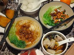 -新盈光·心院(嘉恒广场店)