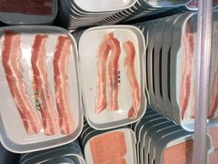 精品五花肉-绿岛港轩海鲜烤肉涮锅自助餐厅