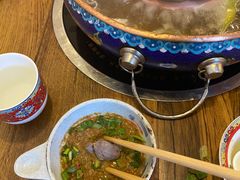 -毛辣果·贵州红酸汤牛肉火锅(西单店)