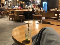 大堂-星巴克臻选(深圳罗湖万象城店)