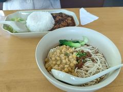 -李先生牛肉面大王(莱芜信誉楼店)