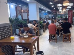 -秦君宝手擀菠菜面(金花路店)