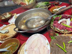 -潮汕·草根牛肉档(上海荟聚城市集市店)