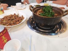 -渝君重庆火锅(嘉宾路店)