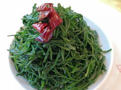 炝拌草原沙葱-德乐海蒙餐