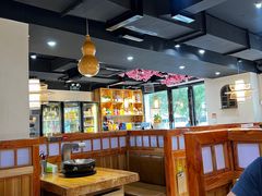 -汉城烤肉·黑金冠(华山路店)