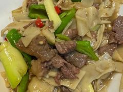 -阿杰潮汕海味餐馆·潮州鱼生·潮州生腌