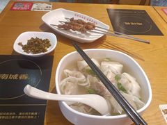 -南城香·饭香串香馄饨香(赵公口店)