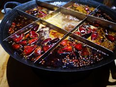 -白乐天毛肚火锅馆(解放碑店)