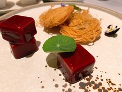 红酒鹅肝葱油饼-广州富力丽思卡尔顿酒店·丽轩·粤菜