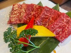 上等牛小排-炼火烤肉店