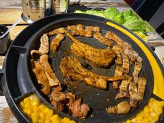-三国惹火烤肉·中日韩烤肉集合店(百草路店)