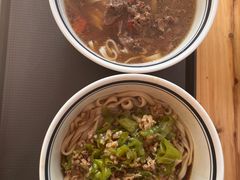 -李易面馆(树木岭店)
