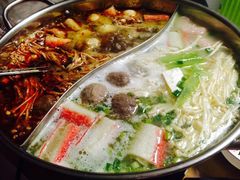 -百年川椒重庆老火锅(光谷店)