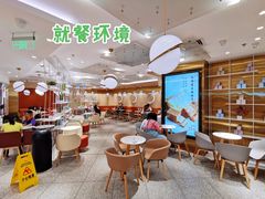 用餐区-奈雪的茶(新天地广场PRO店)