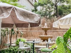 -潮一不贰·法式甜品·生日蛋糕·西式简餐(外滩店)