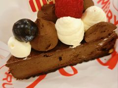 -HOT CRUSH趁热集合·现烤面包(上海环球港店)