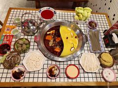 -土货重庆火锅(吾悦广场店)