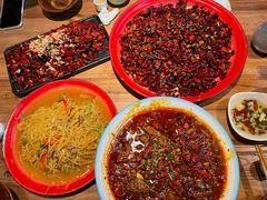 -先启半步颠小酒馆(白麓里店)