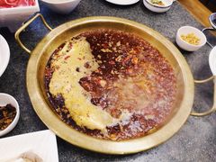 -小天鹅火锅·一线江景洪鼎旗舰店(洪崖洞店)