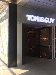 -TONI&GUY