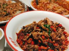 -铁胖子口碑长沙菜·龙虾烧烤(赤岗社区店)