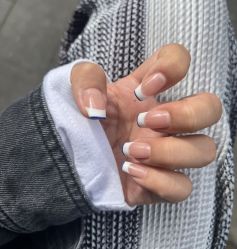 -尤米一站式美甲美睫