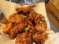 炸鸡一半一半-富乐满韩国正宗炸鸡韩国料理(虹泉路店)