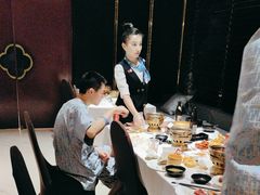 -朗丽兹自助餐厅