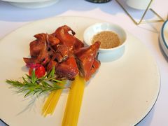 -鱼翅楼·津派砂锅鱼翅(水上公园店)