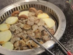 -焱味真•韩牛自助烤肉(大学城店)
