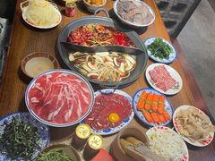 -萍姐火锅·公路夜市(武汉首店)